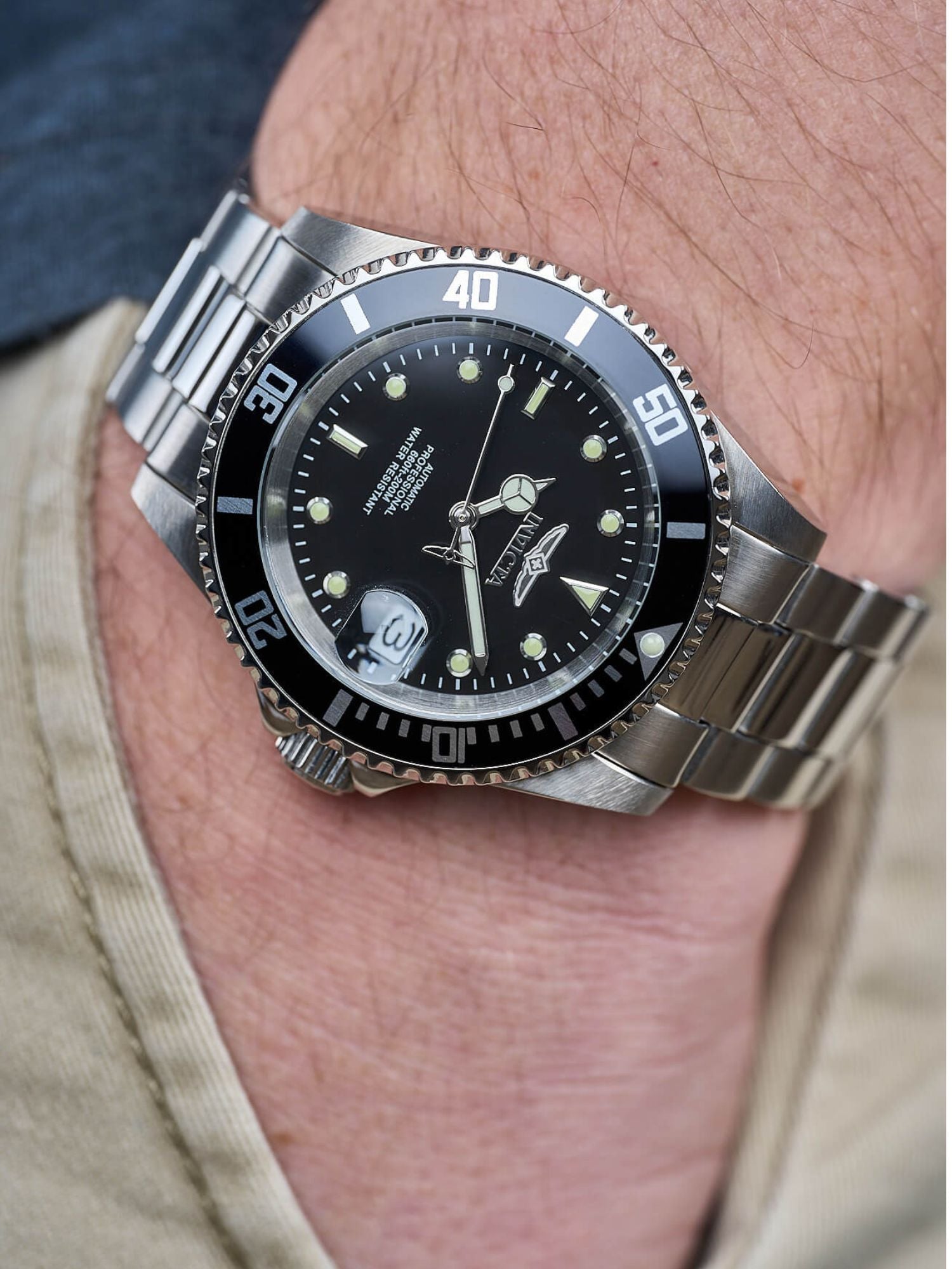 Invicta Pro-Diver Analog Black Dial Men&