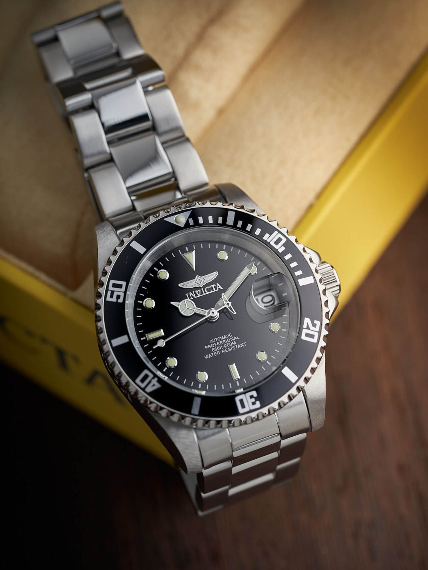 Invicta Pro-Diver Analog Black Dial Men&