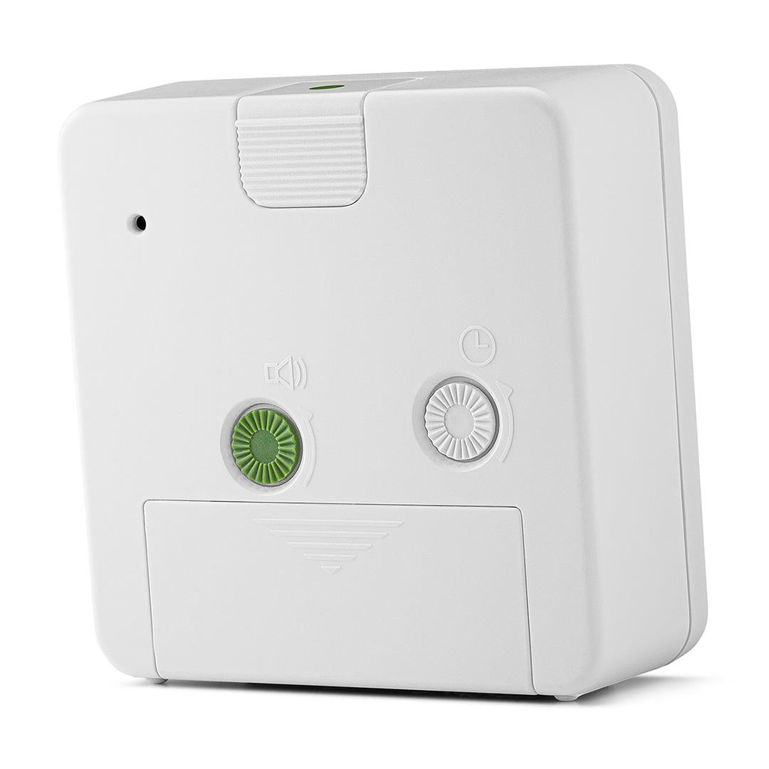 Braun Classic Clock with Snooze and Light, Crescendo Beep in White and Black - BC03WB