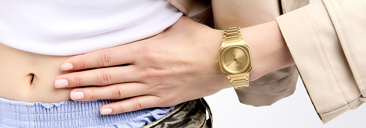 D1 Milano SQUARE Quartz Gold Dial Analog Watch For - Ladies SQBL03