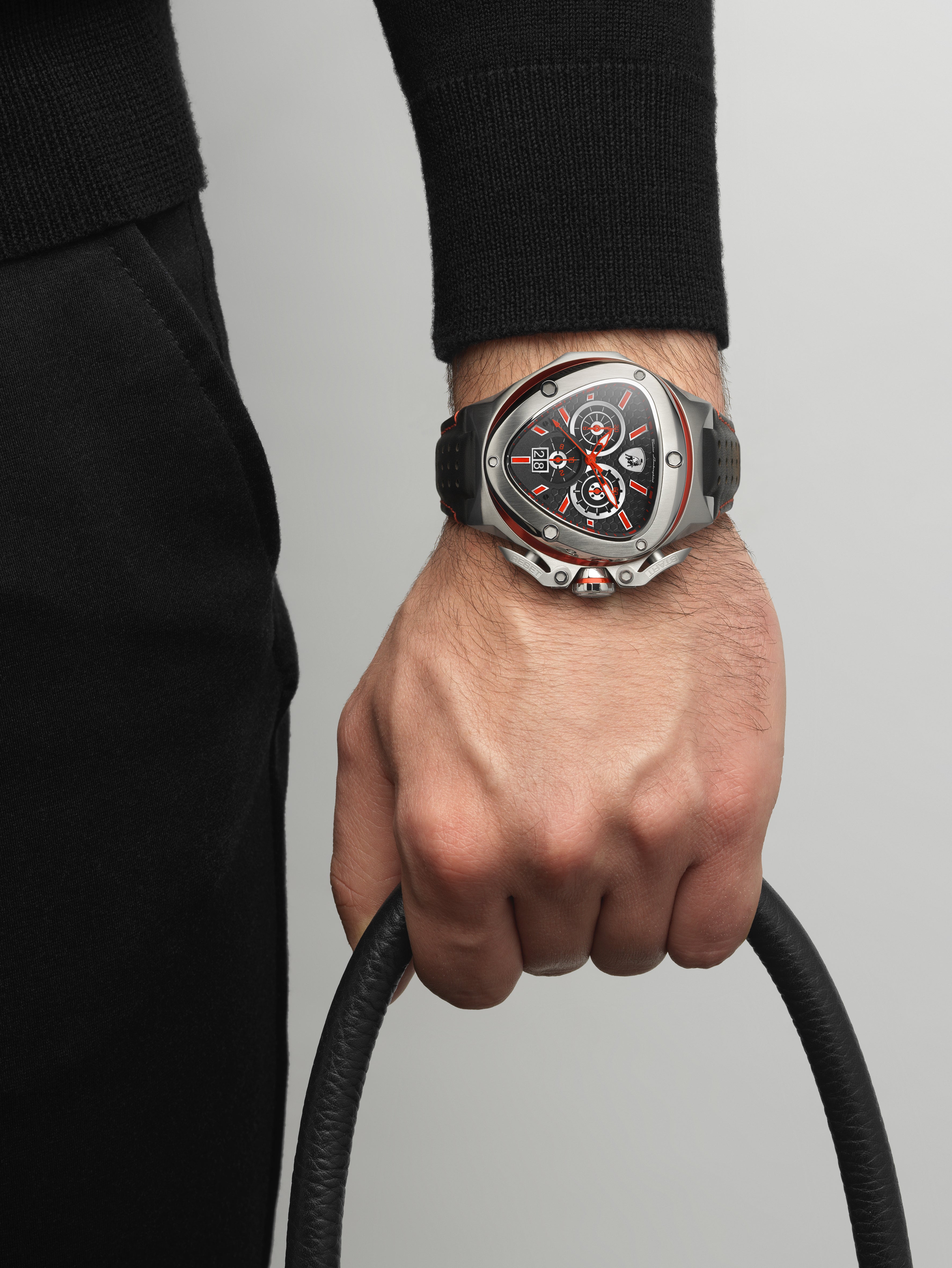 Tonino Lamborghini Spyder Quartz Black Dial Analog Watch For Gents - TL9XA-SS