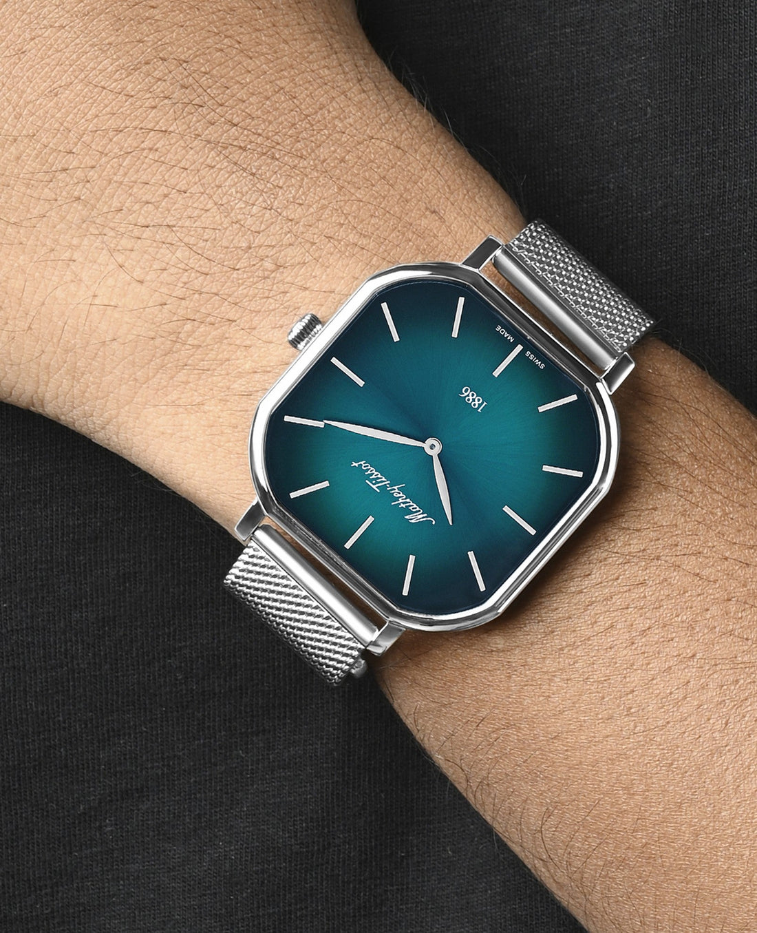 Mathey-Tissot Stainless Steel Swiss Made Classic Analogue Green Dial Silver Band Watch For Men - H7917Av